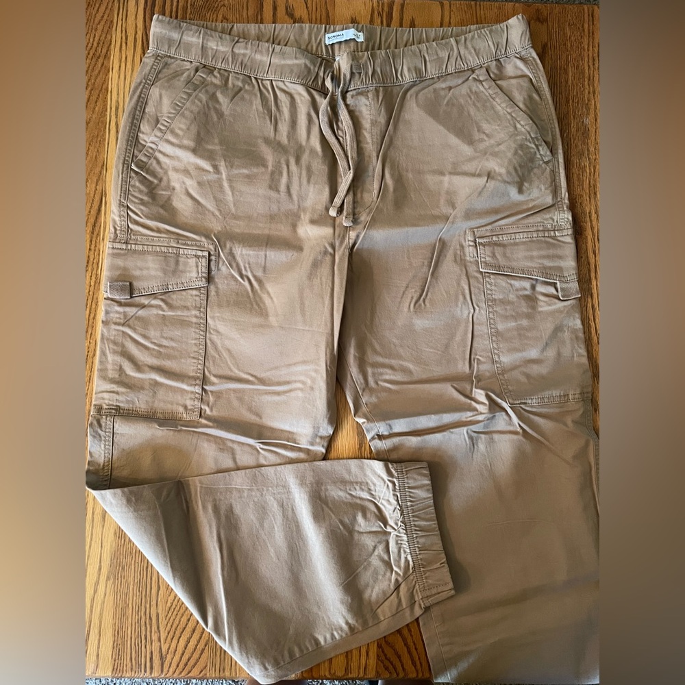 Sonoma Men's Light Brown Cargo Pants